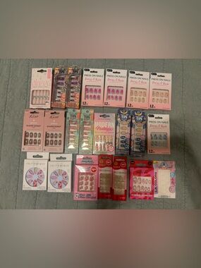 Assorted Press-On Nail Sets - Pink, Nude, Blue, Gold Mix